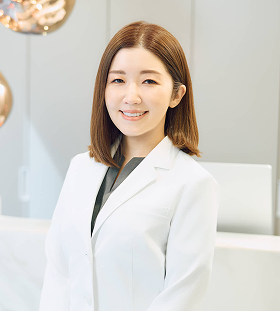 矯正歯科専門医 小泉 響子
